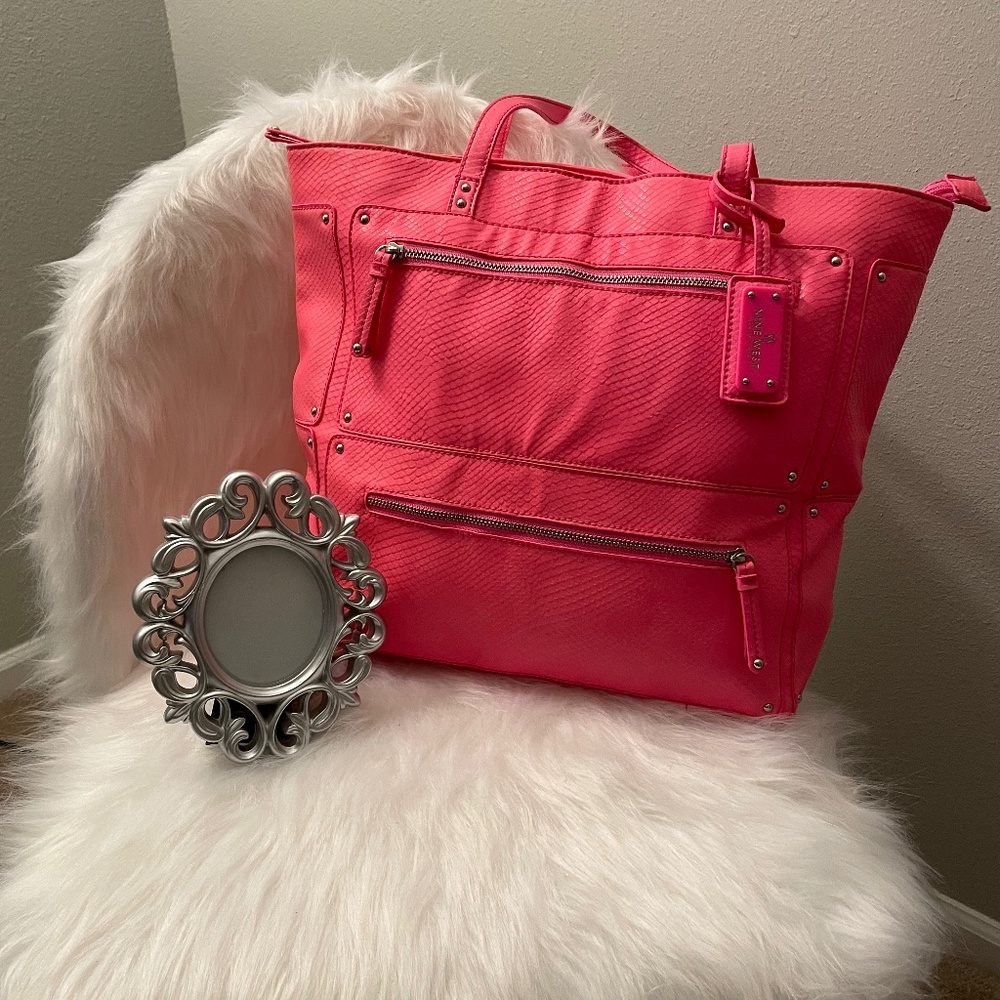 Handbag